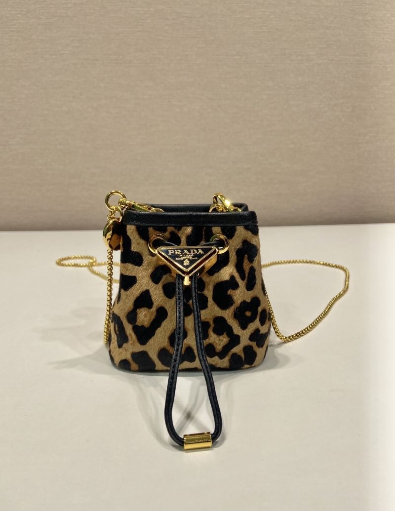 Pra*a bucket bags